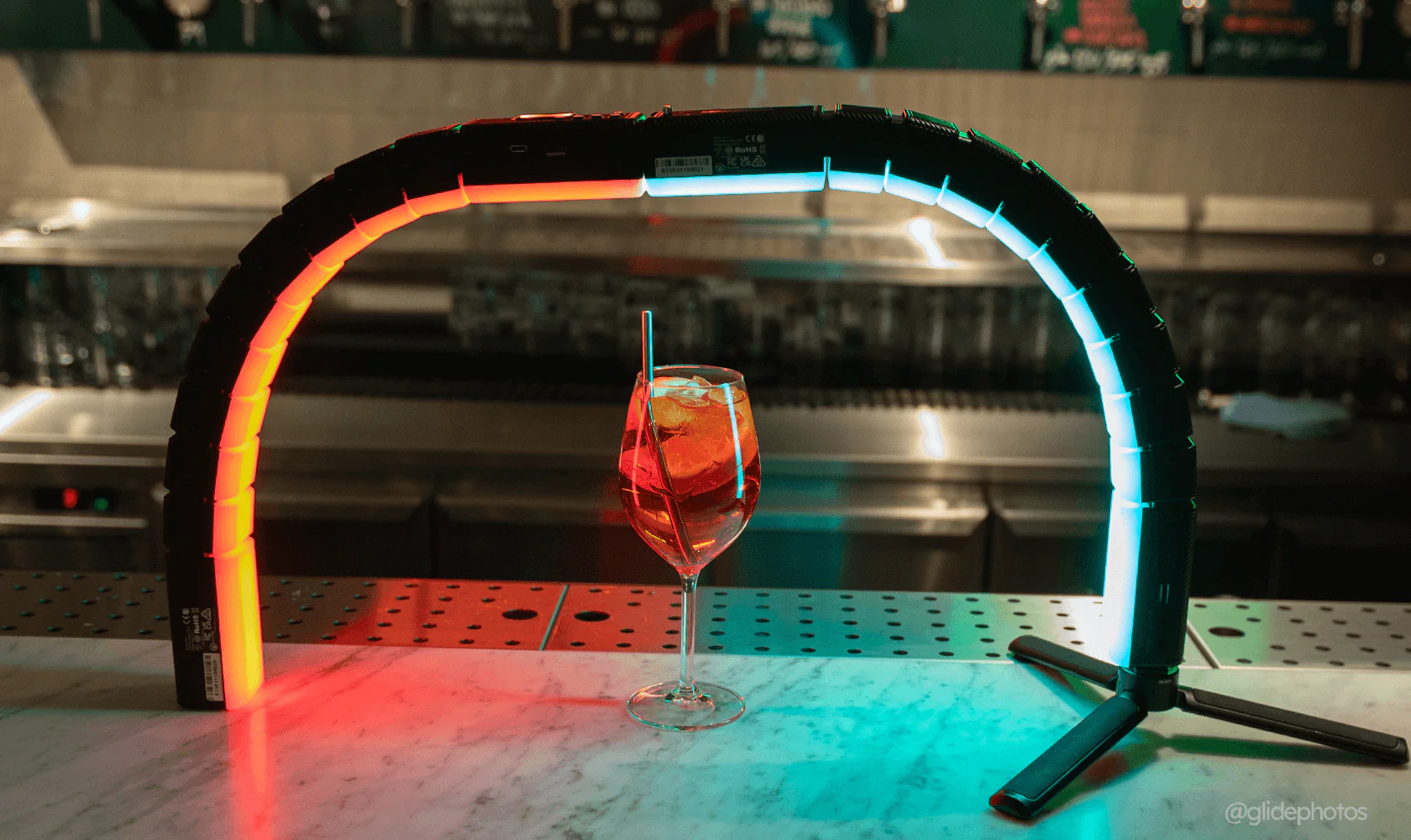 SIRUI Dragon Serie Biegbare RGB-Panel-Lampe B15R - Image 6